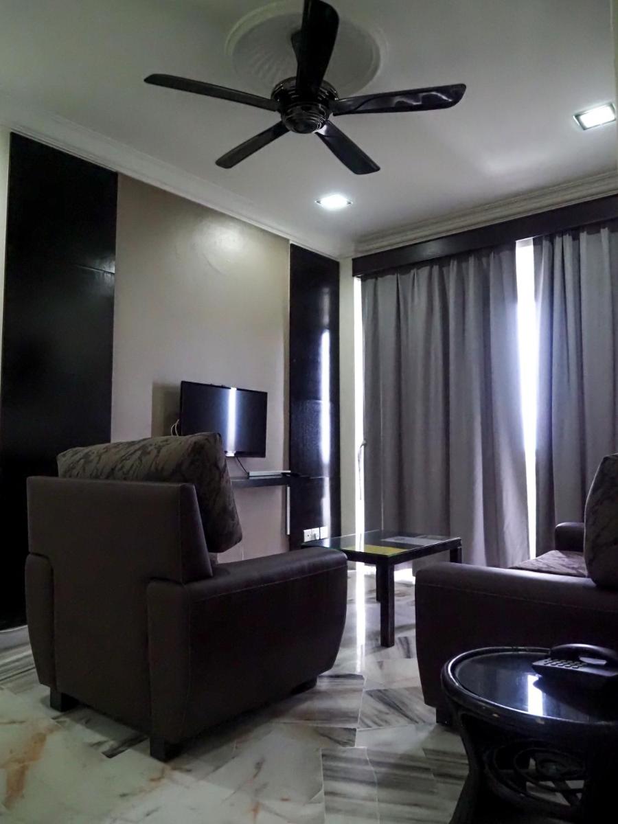 Glory Beach Resort - Housity