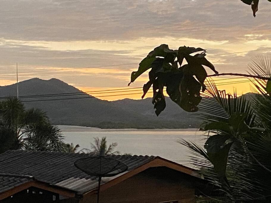 2 Bed Sunset Seaview Good View House Y - Housity