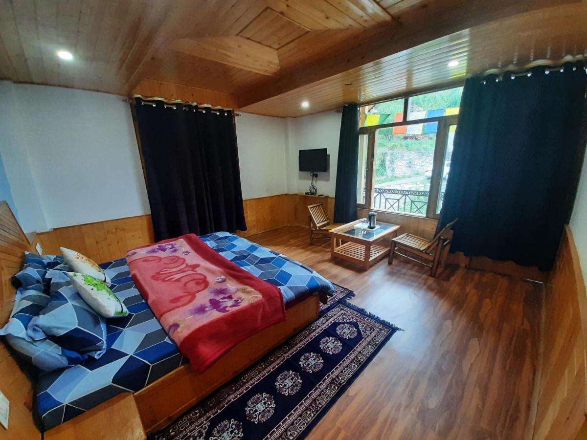 The East Ridge Cottage by Atrangiz Stays - Housity