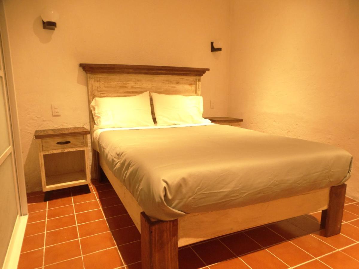 Cuarto Casa Alebrije - Hizvo