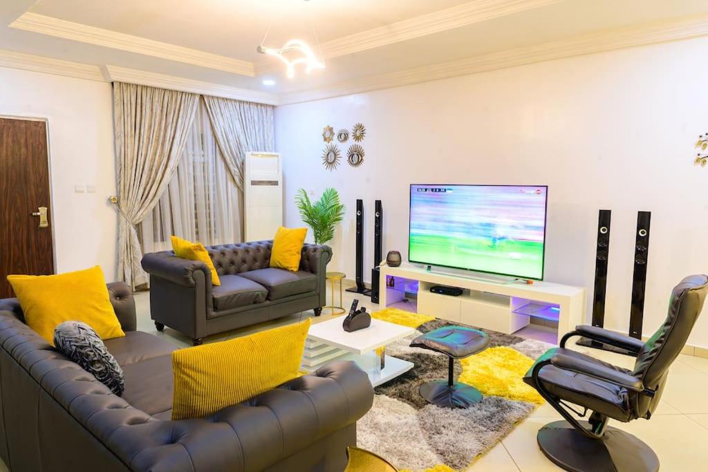 Suitetrails - Cc & Cg Homes Luxury 4 Bedrooms Apartment