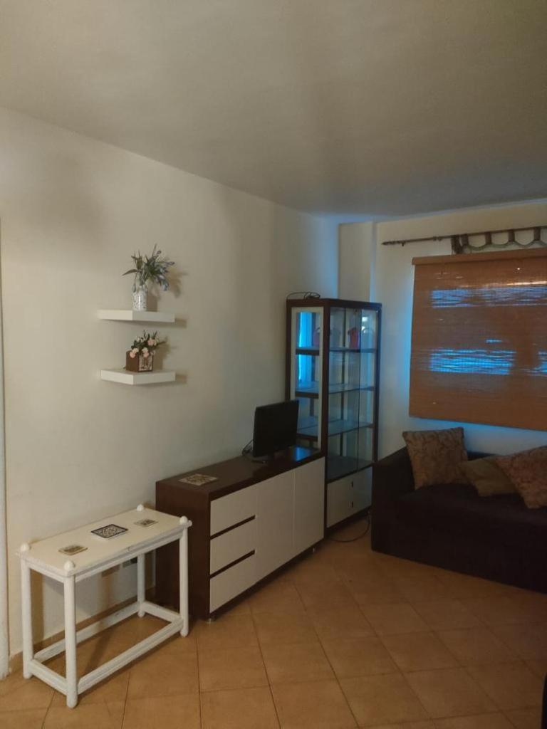 Sierra Comfort-Vacation Home with pool view - Housity