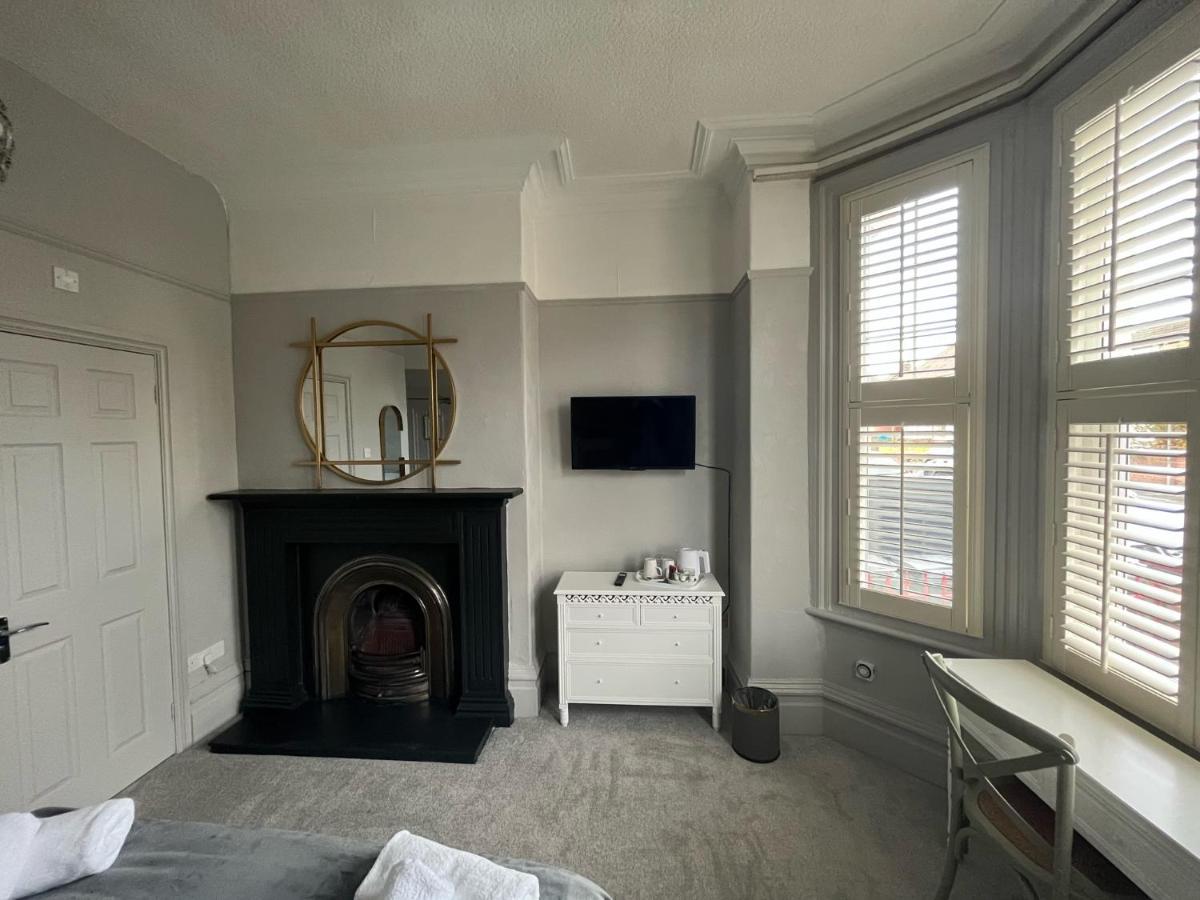 Grange Lodge - Housity