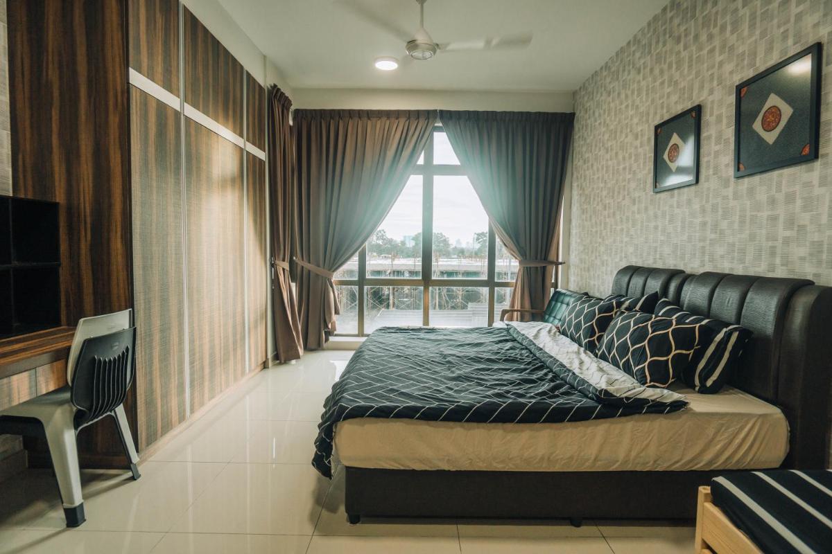 Parc Regency@Plentong 4Pax Cozy/Comfort/Facility - Hizvo