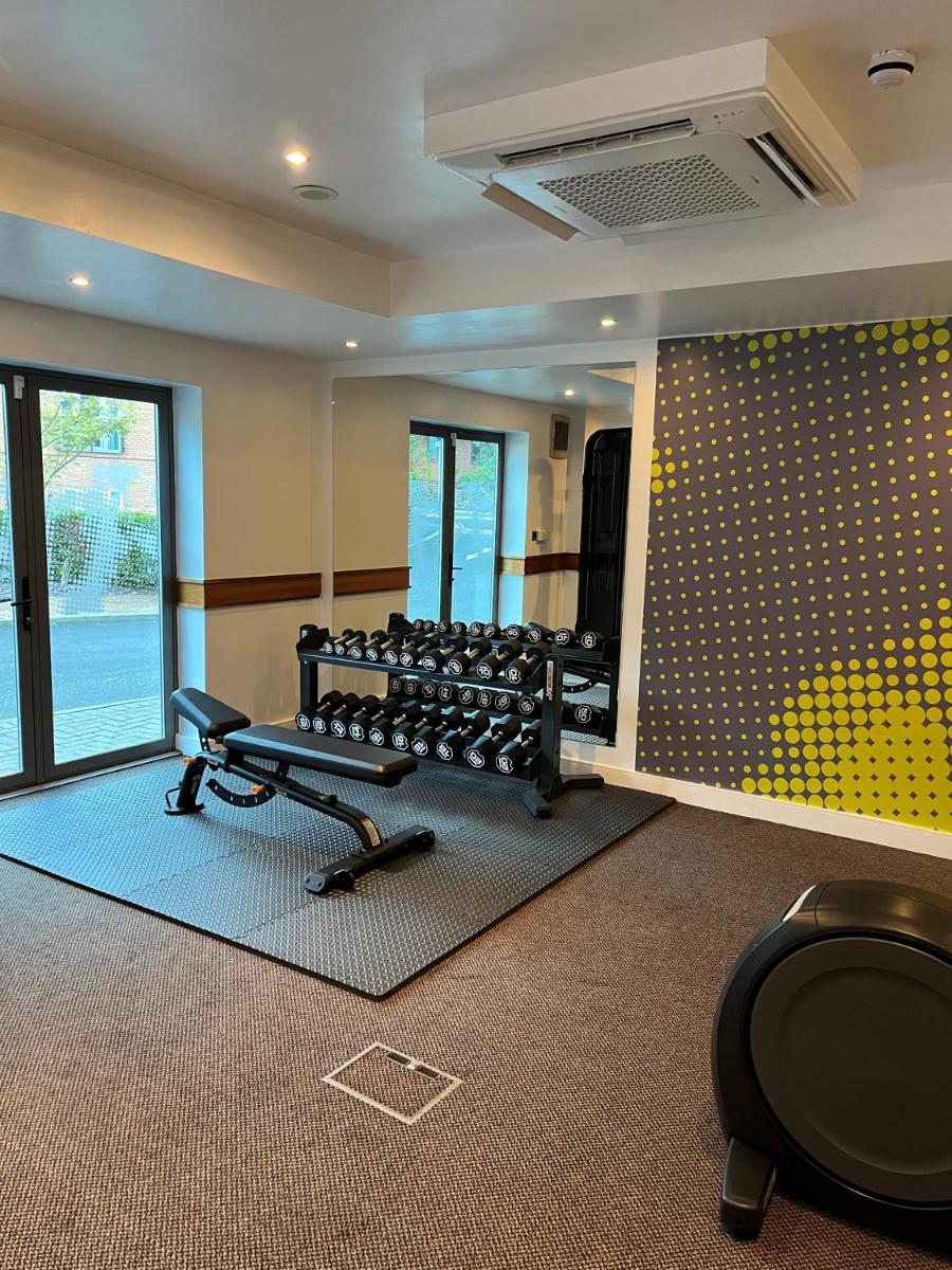 Legacy Preston International Hotel - Housity