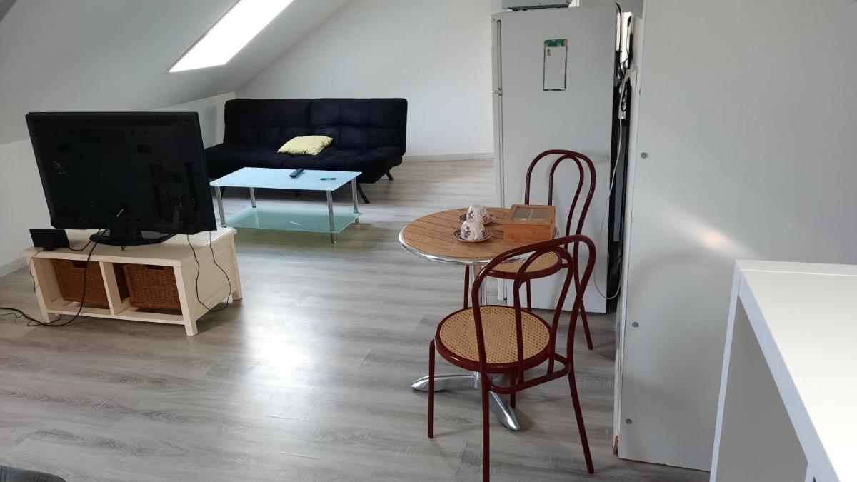 Studio n'4 Rue St Pierre - Housity