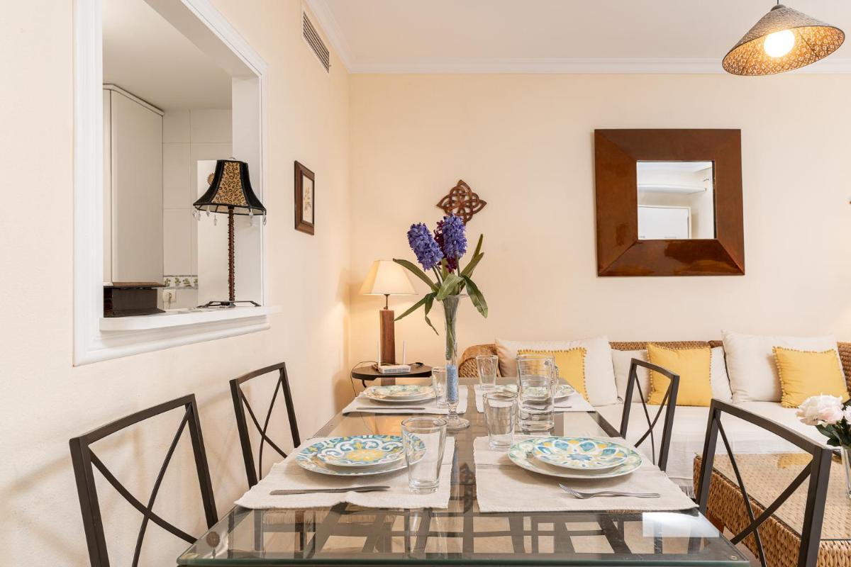 Blonzu Safari - Housity