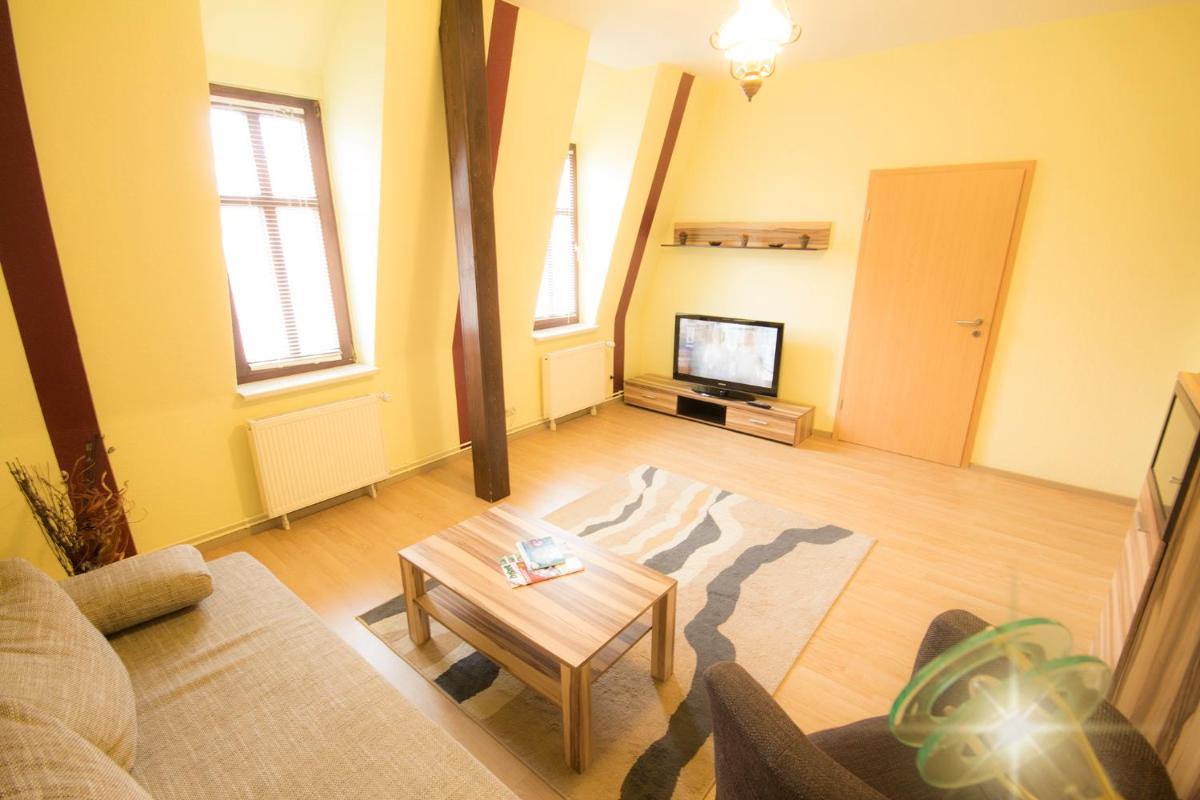 Hotel Namaste India - Housity