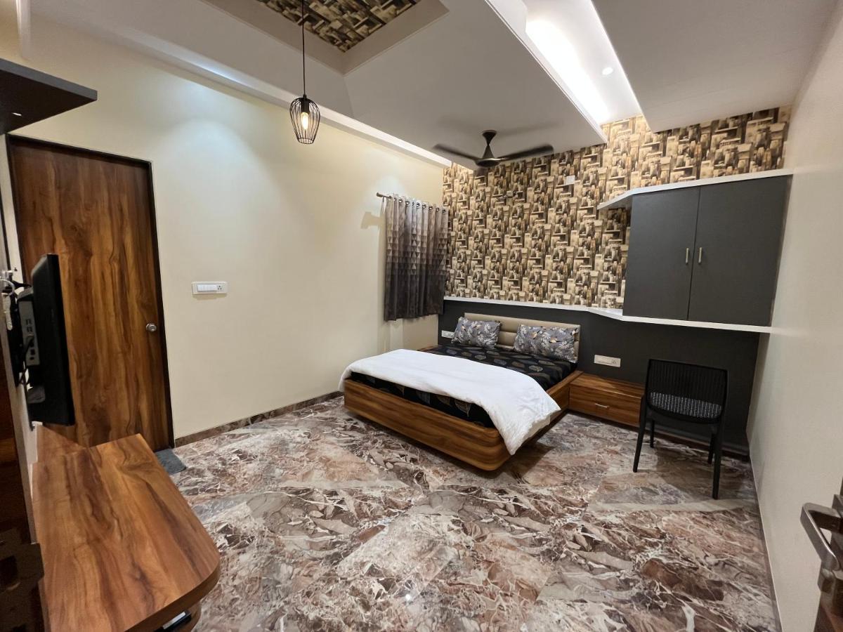 Suitetrails - Hotel Aryadeep