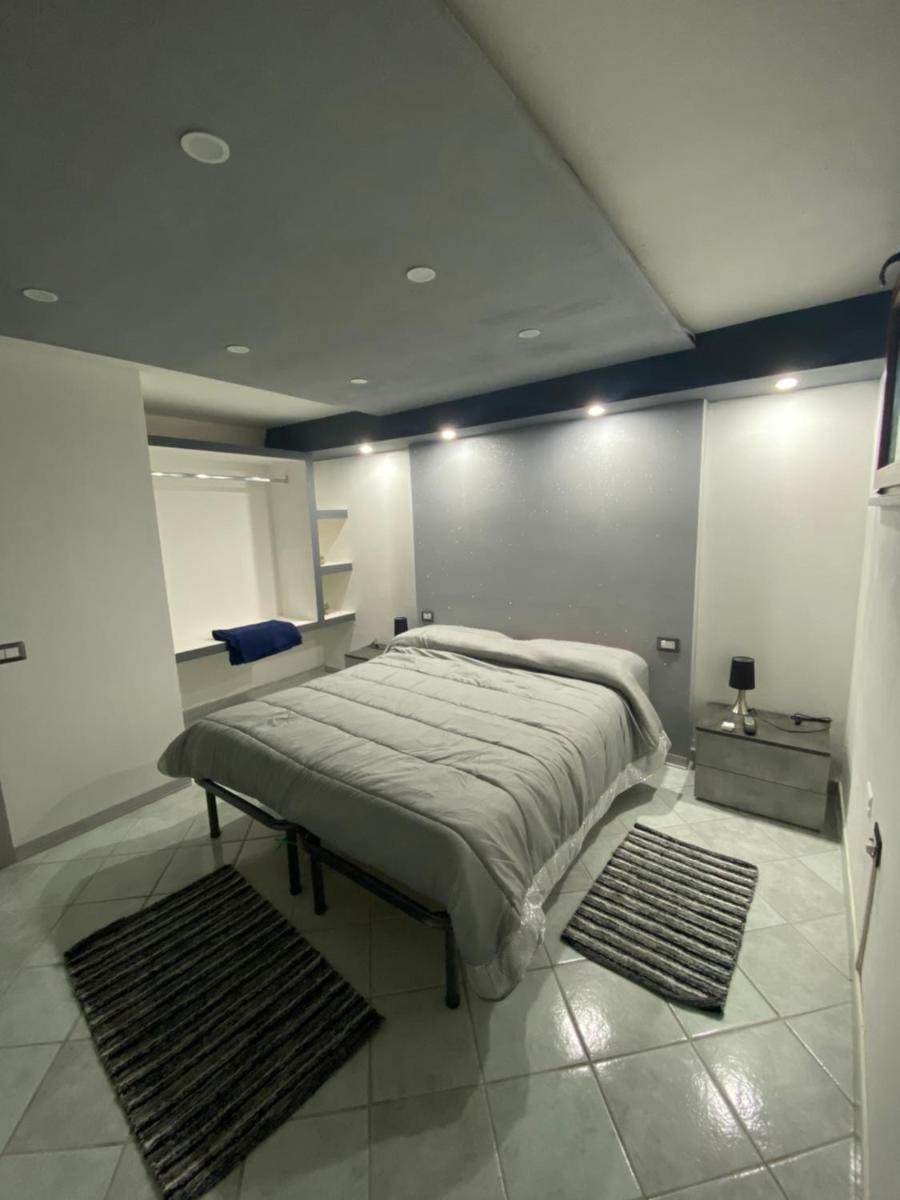 Love nest 17 - Housity