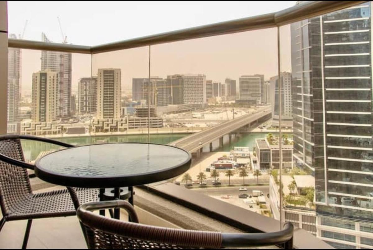 Elite downtown residents - Housity