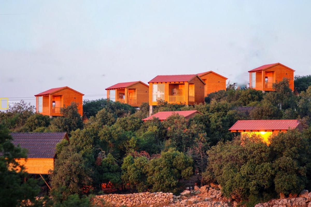 Ajloun Wooden Huts اكواخ عجلون الخشبية Live amid nature - Housity