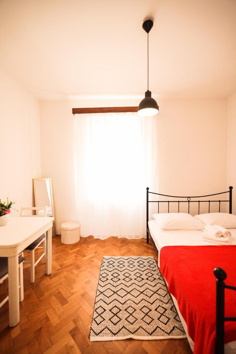Cozy studio apartments in city centar Stošija - Housity