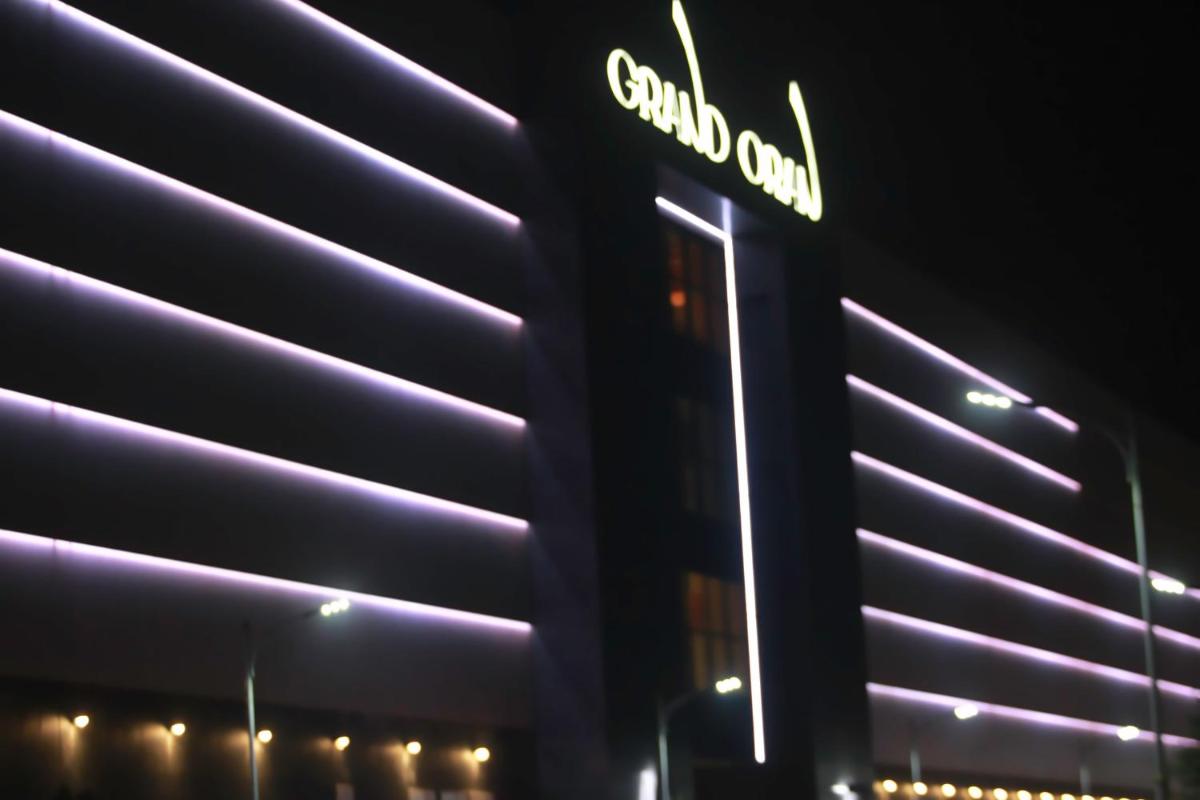 AZ Hotels Grand Oran - Housity