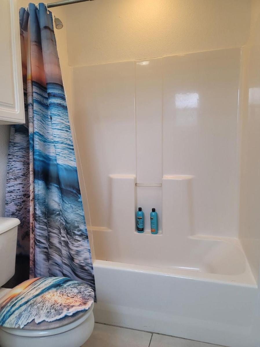 Private Guesthouse Near Siesta Key & Downtown - Housity