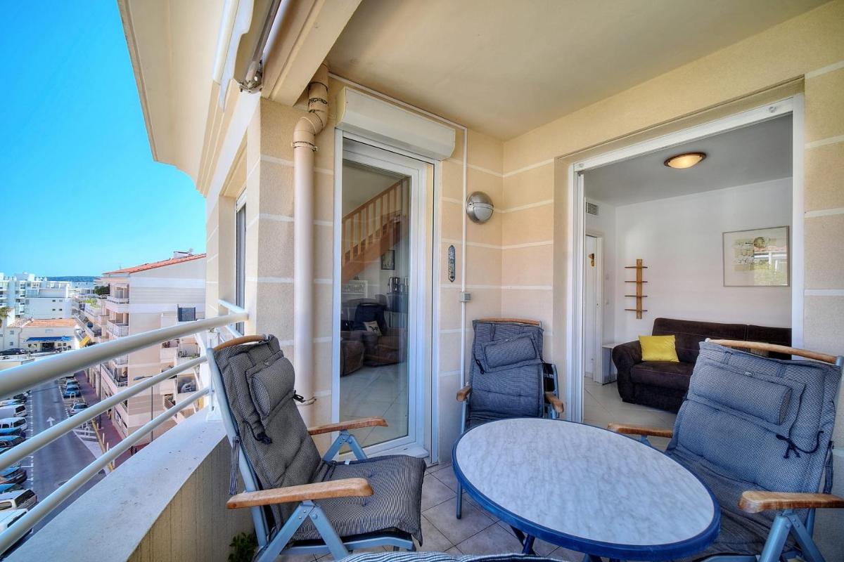 REF 1766 - Cannes Center - Apartment for rent - Housity