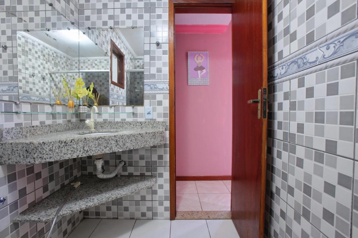 Suites Palmeiras Cabo Frio - Housity