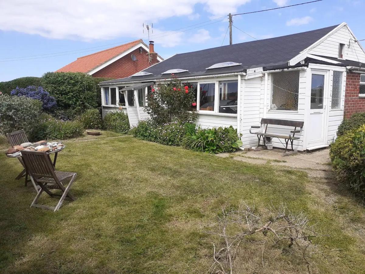Sundial Cottage - Housity