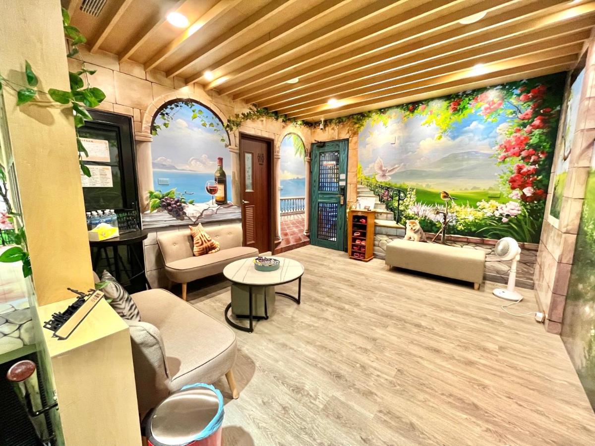 14 Art Villa - Housity