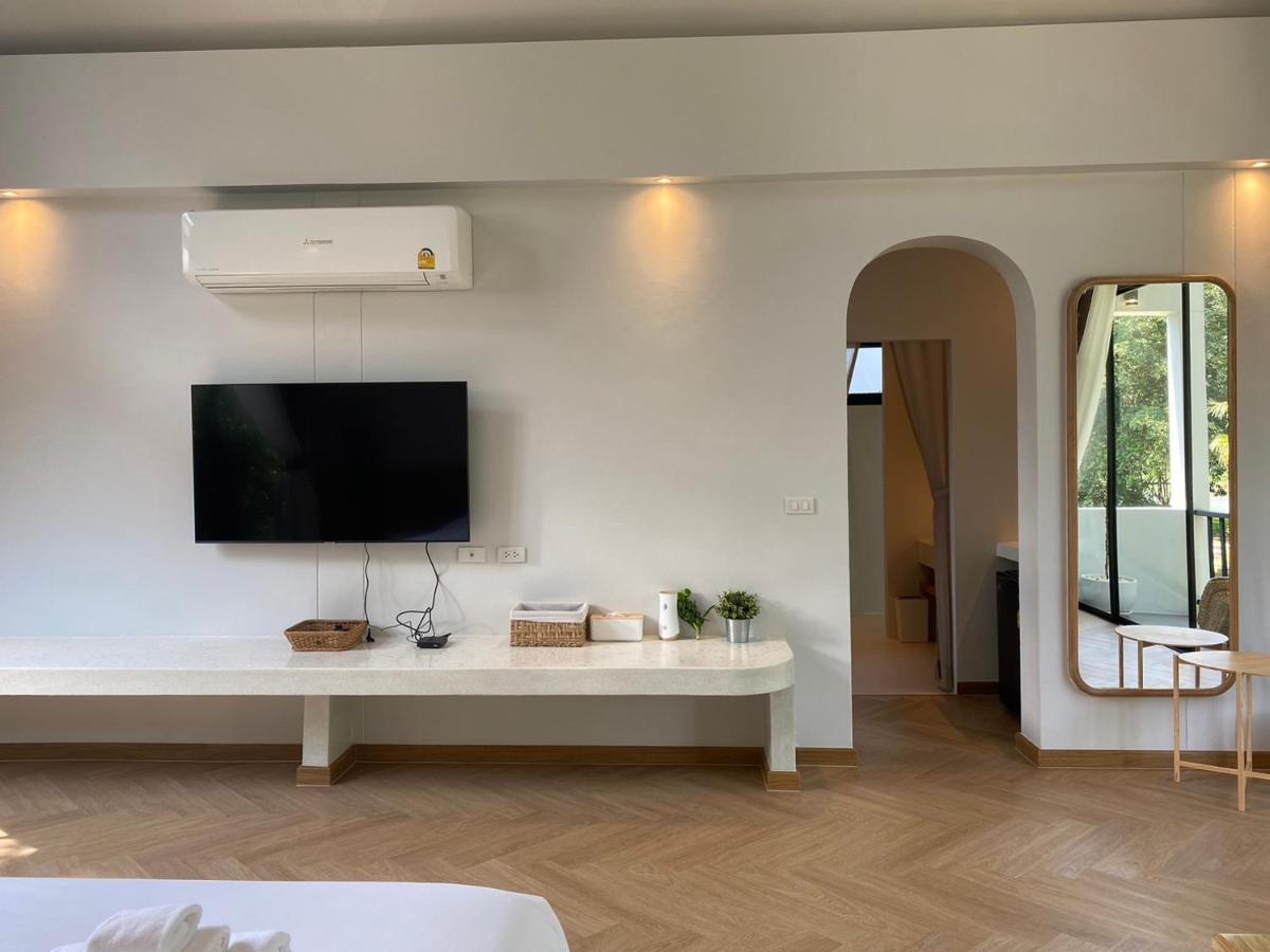 River Kwai Kiri Resort - Housity