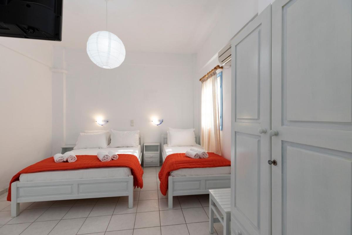 Rita Rooms Sifnos - Housity