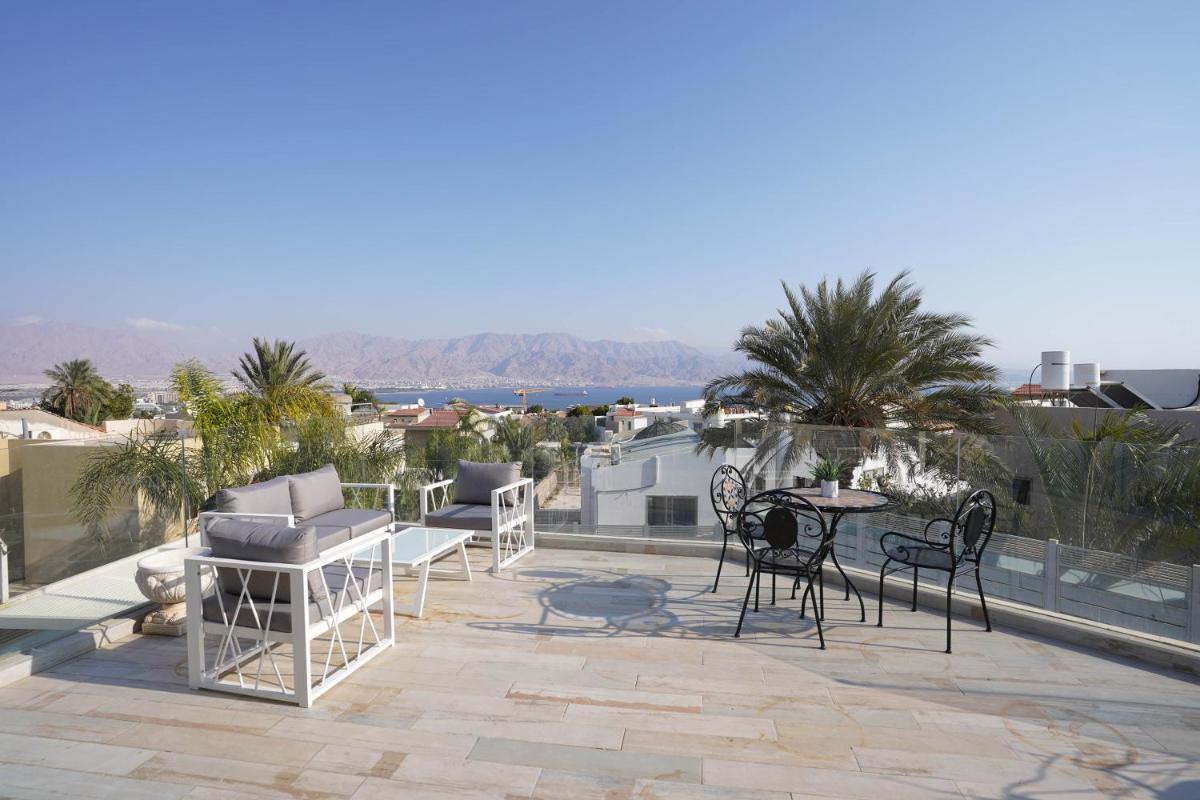 Yalarent Enorma complex with shared heated pool - Housity