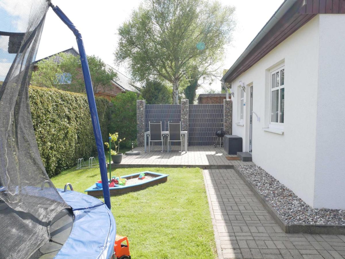 Ferienhaus Sellin - Housity