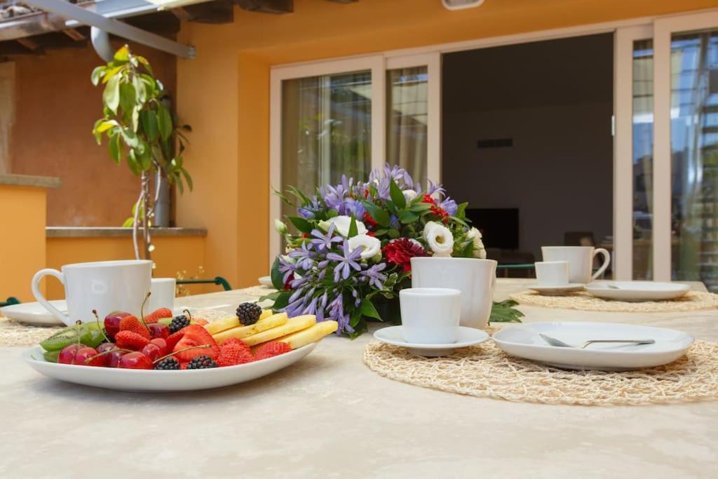 Vittoria Terrace Penthouse at the Spanish Steps - Housity
