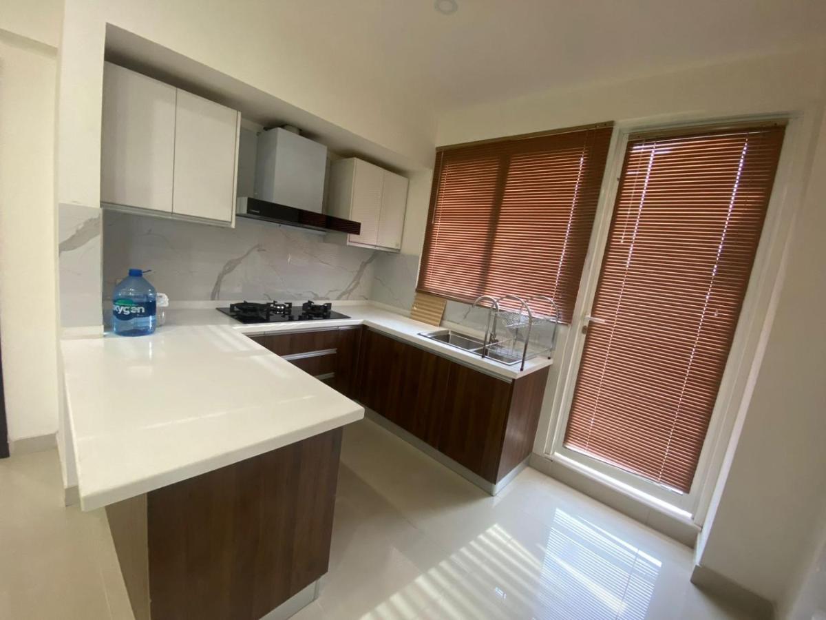 Suitetrails - Live in Luxury Central Apartment with Stunning City Views