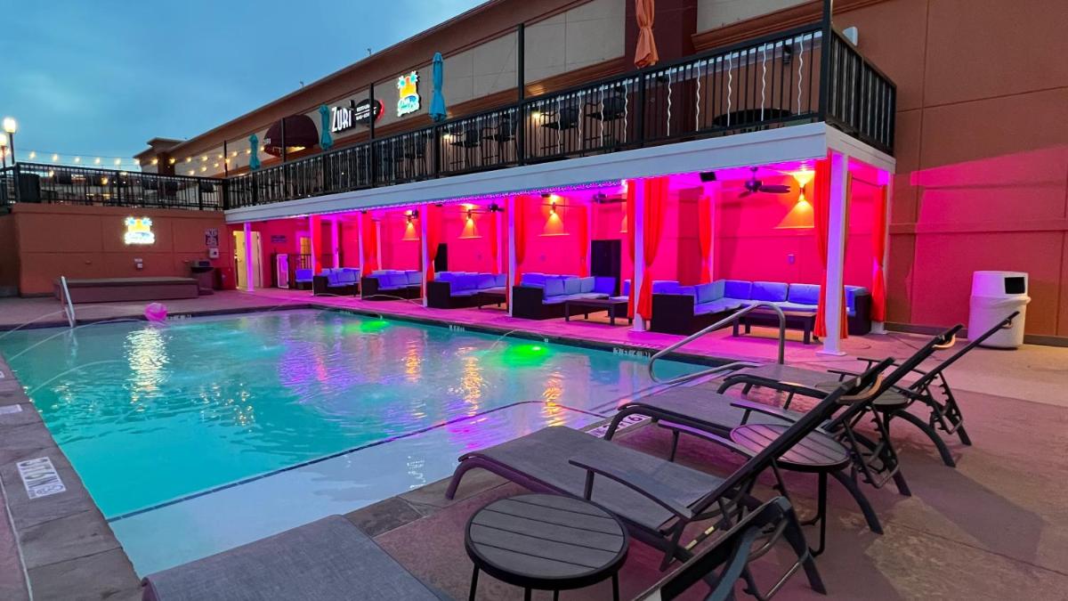 Lux Hotel & Spa, Trademark Collection by Wyndham - Housity