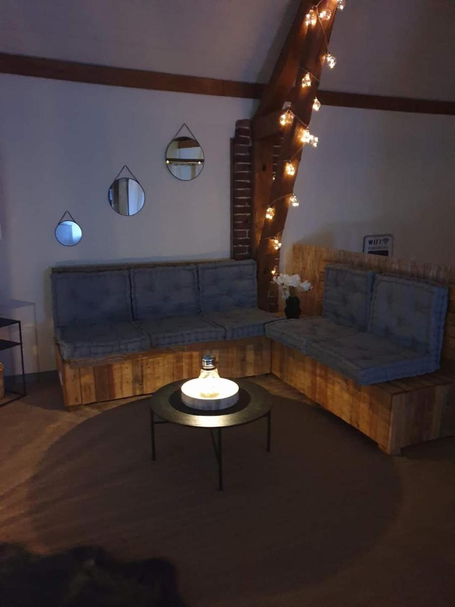 Charmant logement avec Jacuzzi - Housity