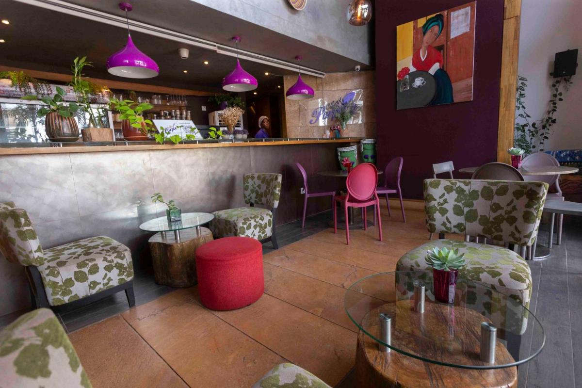 Roots Apartment Hotel - Housity