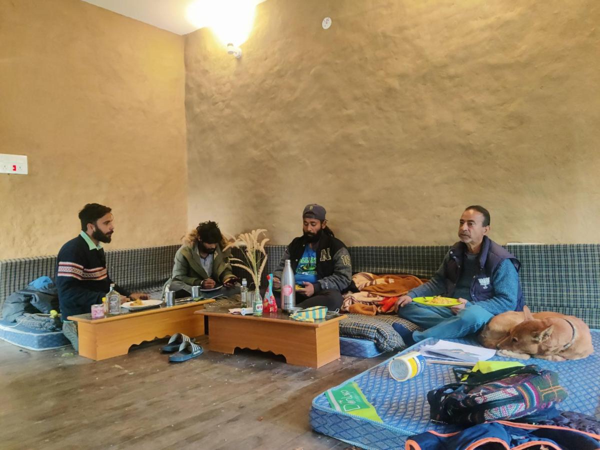 Free Spirit's Tribe - Housity