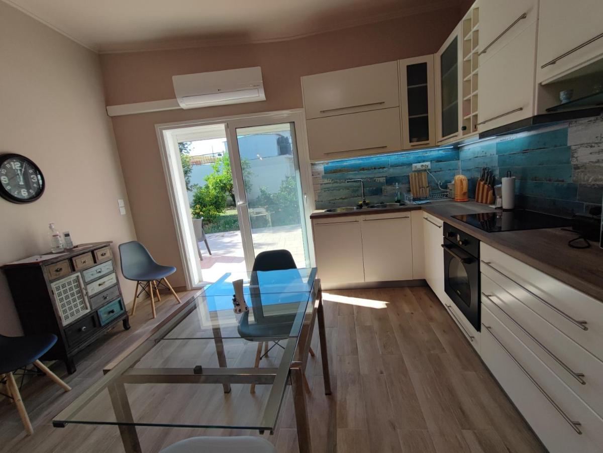 Cheerful 2-bedroom residential home with a garden - Housity