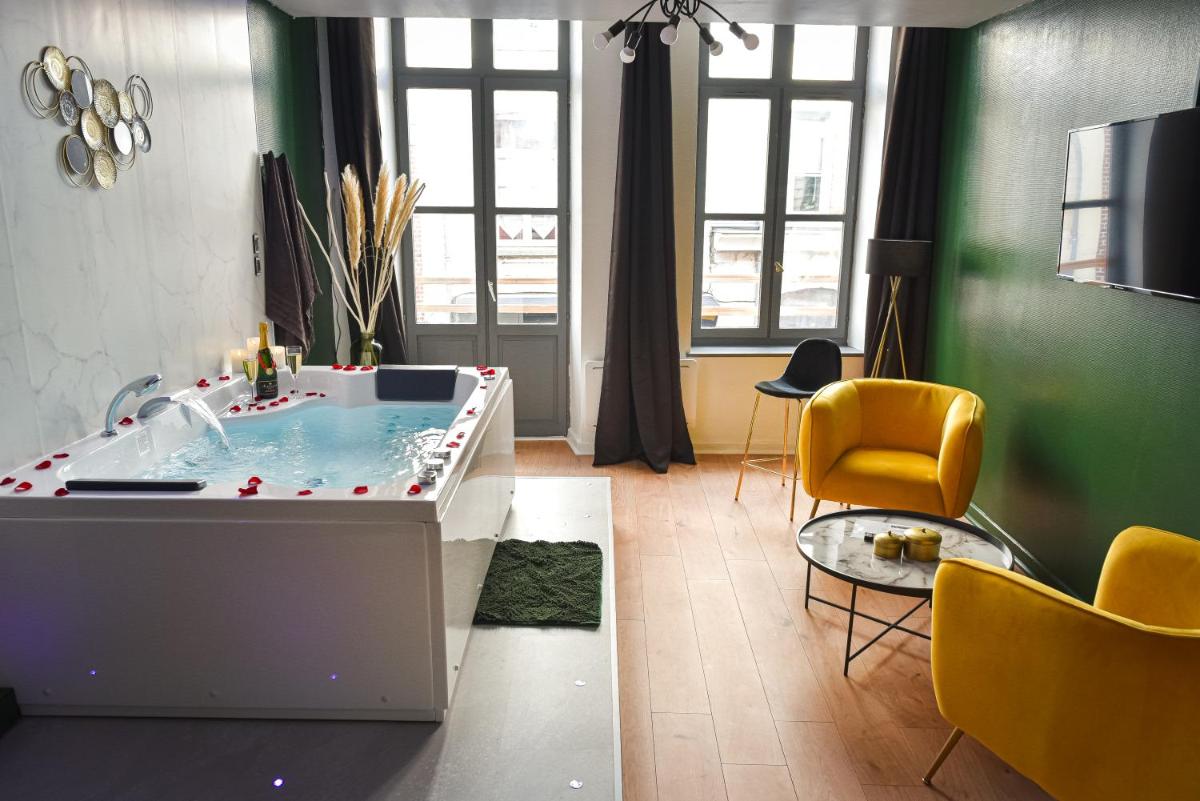 Spa & Detente - Cinéma - Netflix - Hyper Centre - Housity