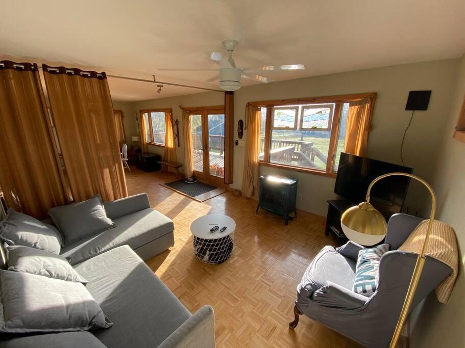 Little Whit on Chautauqua Lake - Housity