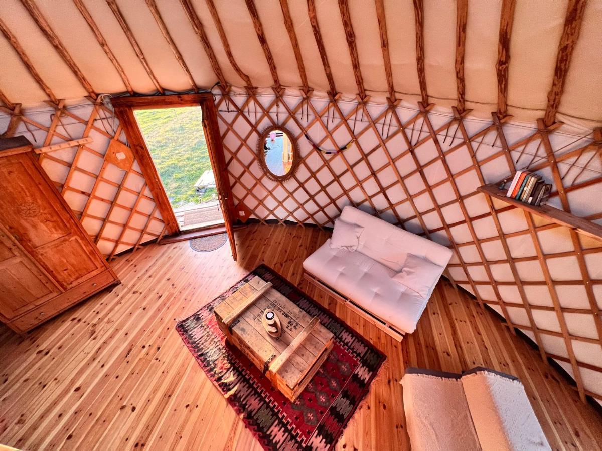 Dzikość Serca - Jurta z widokiem na Tatry - Housity