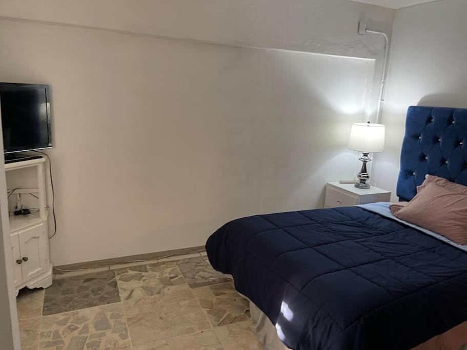 Casa confortable. Dos. Recamaras. Sala comedor. - Housity