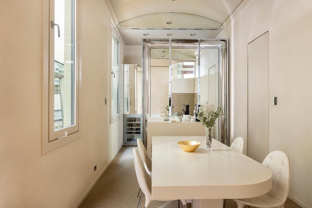 Un baño de El Palauet Royal Suites