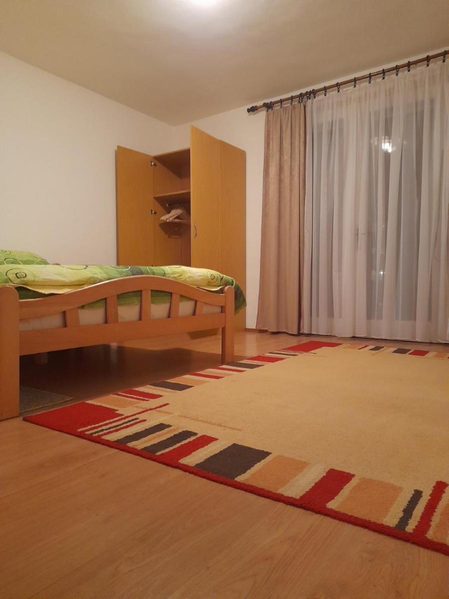Woody - Hizvo
