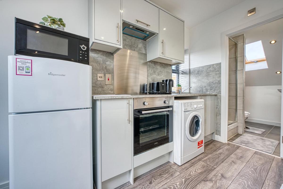 Luxury Studio Apartment Close to Central Cambridge - Housity
