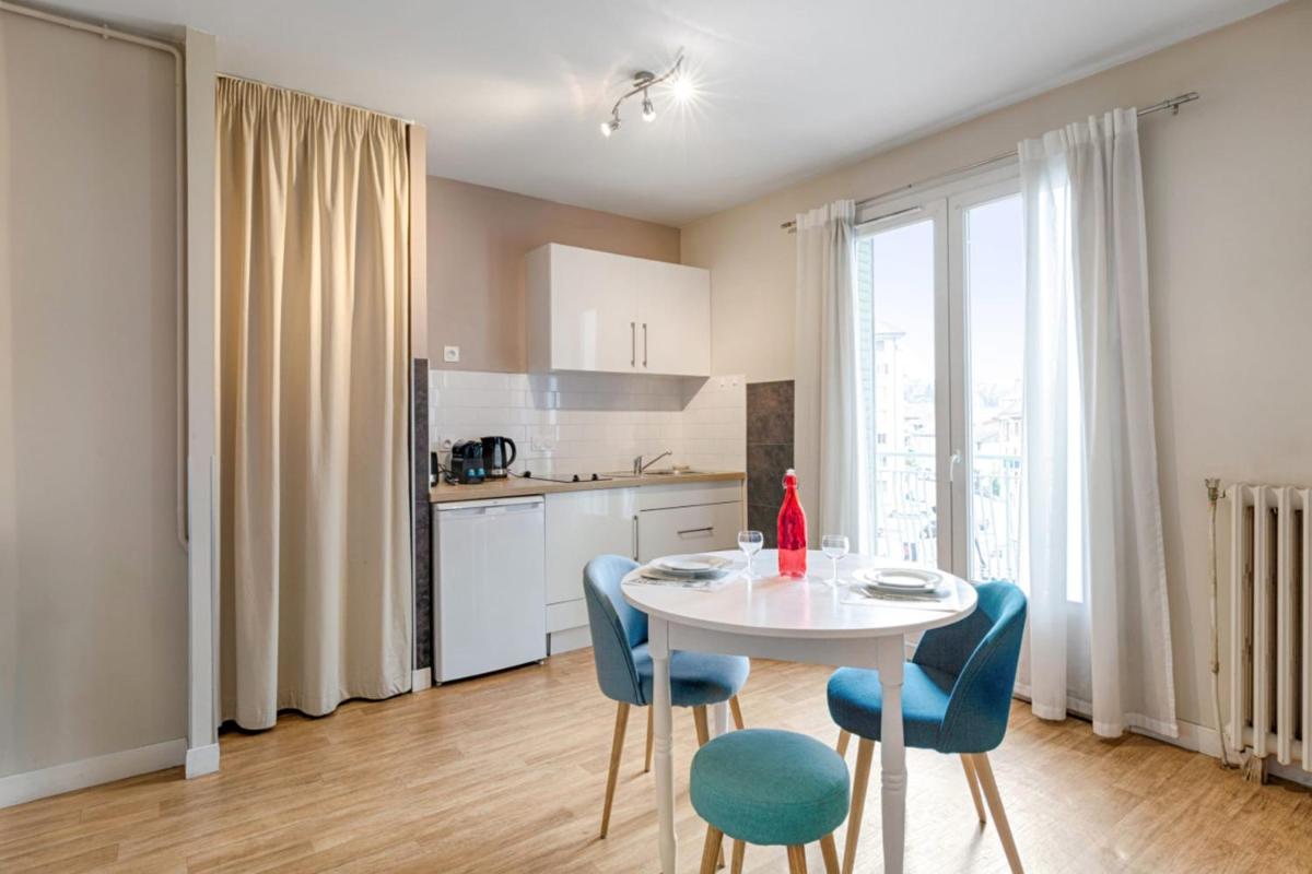 Annecy studio close to historical center - Housity
