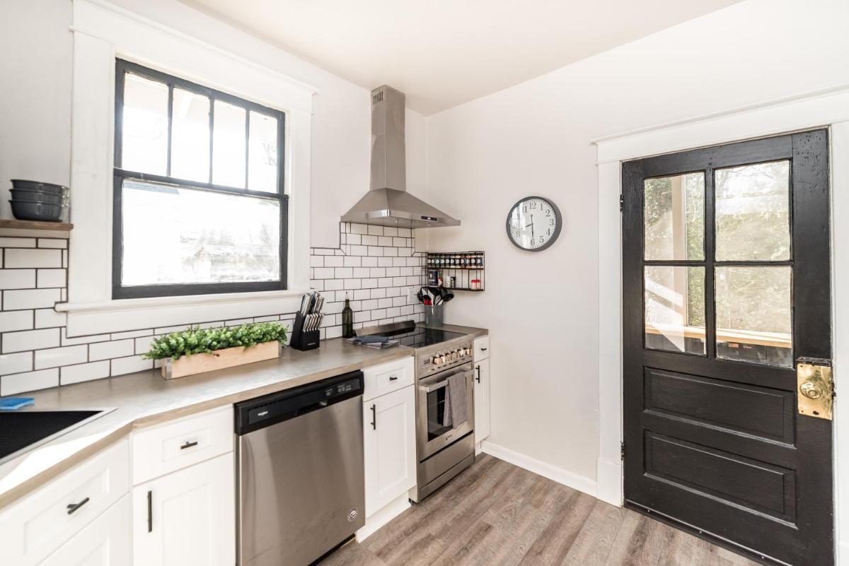 The Craftsman Cottage - Minutes to LU, UofL, Downtown - Housity