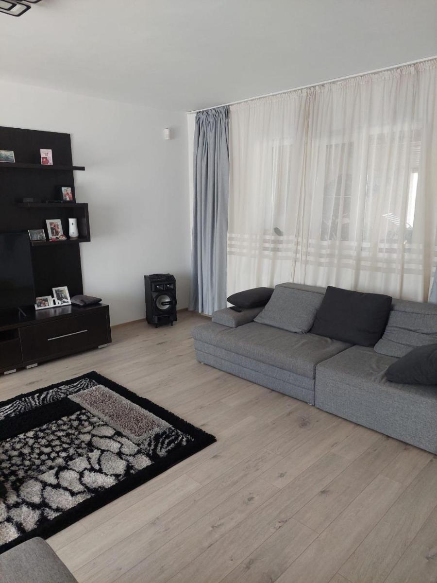Cozy and modern house - Housity