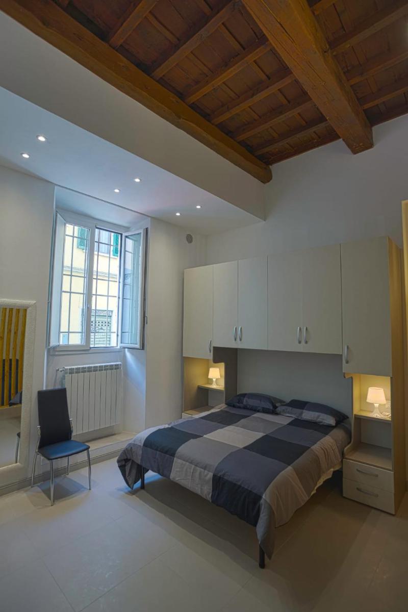 Visit Florentia Apartment - Housity