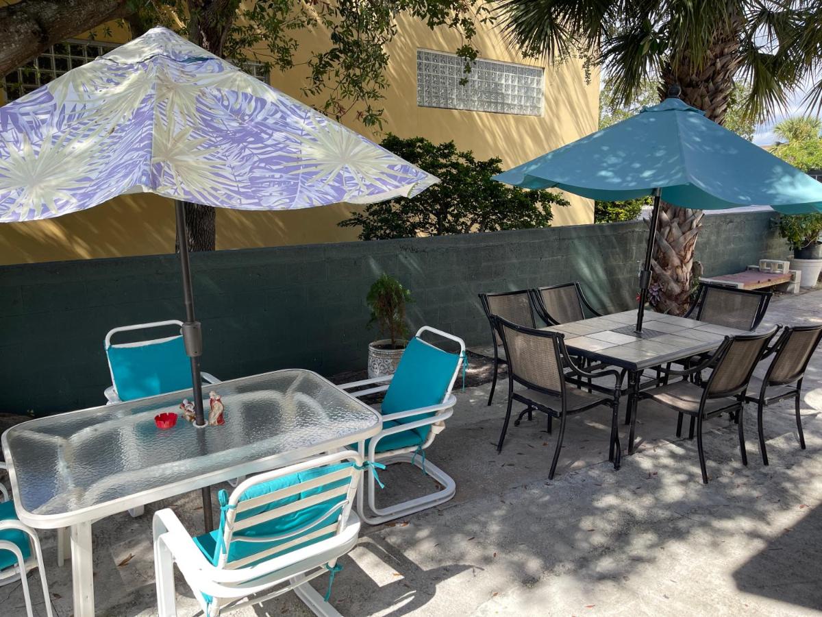2BR Comfortable Downtown House Near Beach and More - Housity