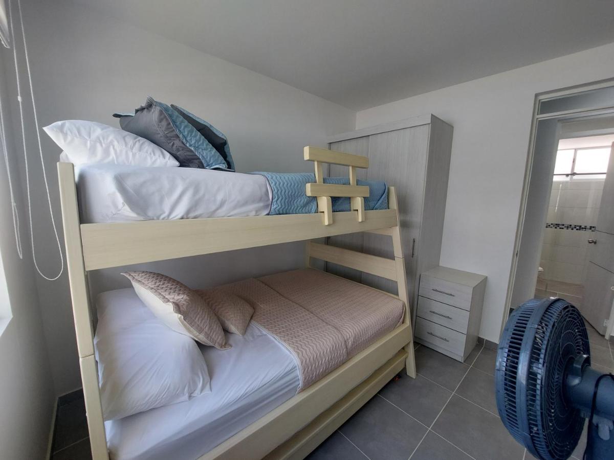 Apartamento Aqualina Orange Primer Piso Vista a Piscina - Housity