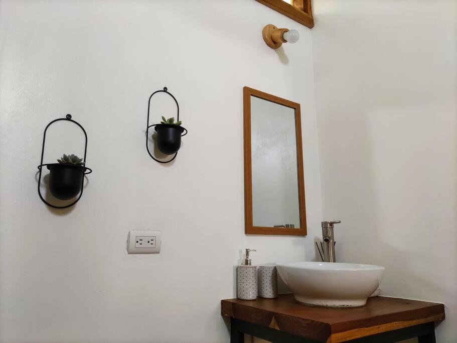 Little Yemanja Bungalow - Housity