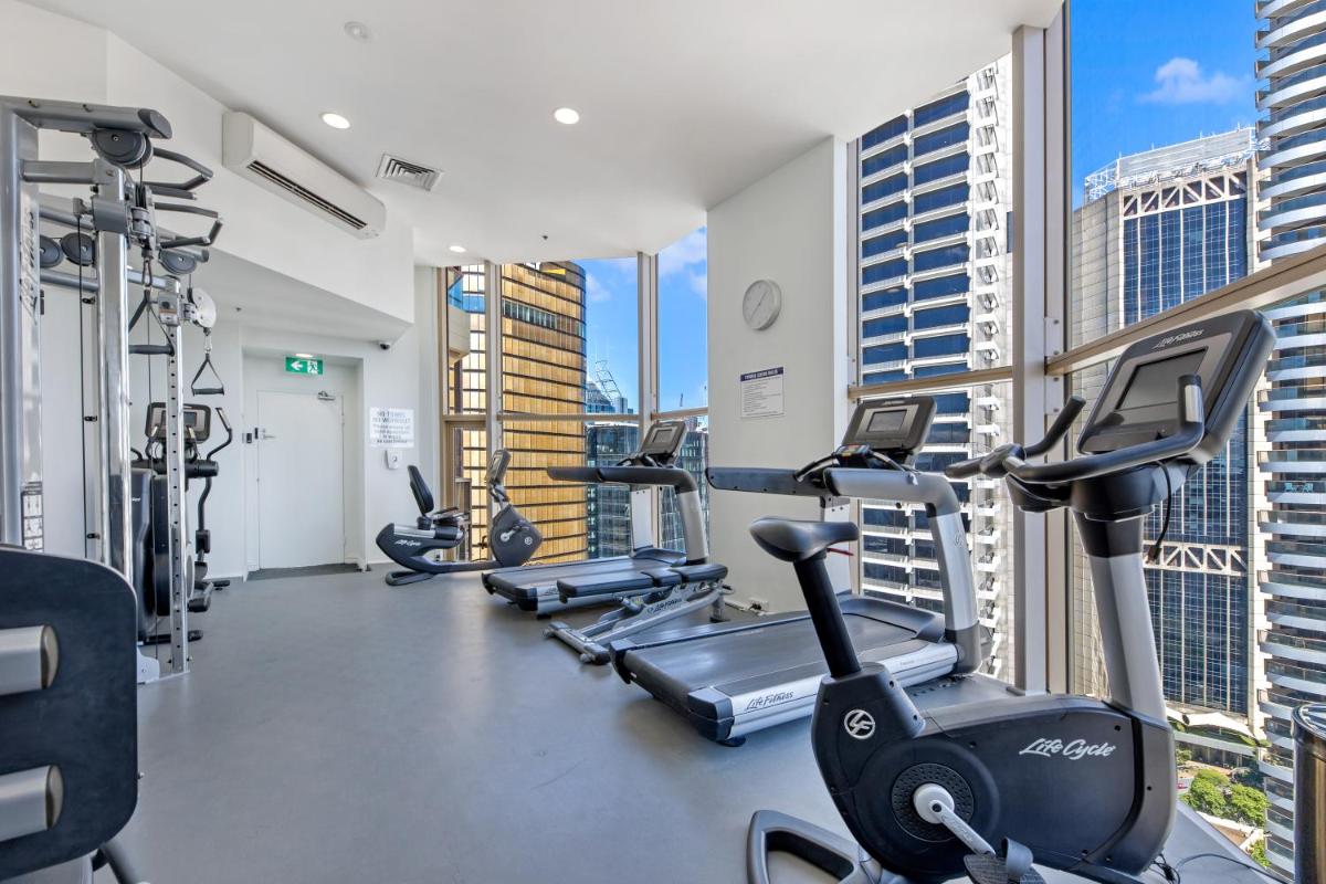 Comfy One Bedroom Apartment In Heart of The Rocks - Housity