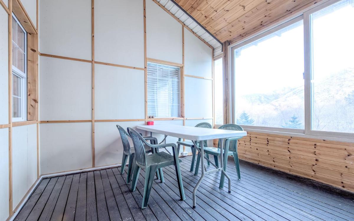 Rest Pension - Housity